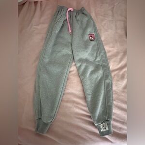 Kid's Fleece Joggers Sweatpants with Pockets Size M- NEW